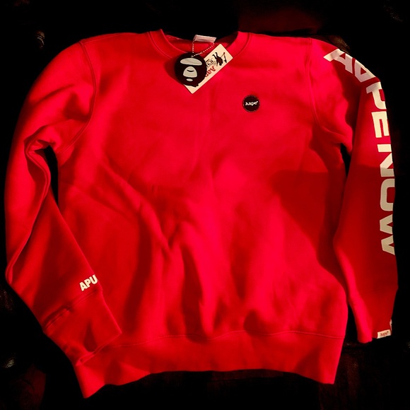 Aape - By *A Bathing Ape: Mens Red Long Sleeve Sweatshirt Size M - Picture 1 of 10